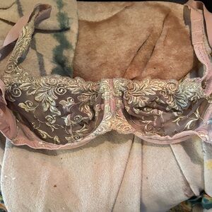 Soma Elegant Pink Lace Bra